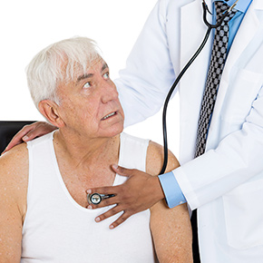 elderly-male-with-heart-doctor