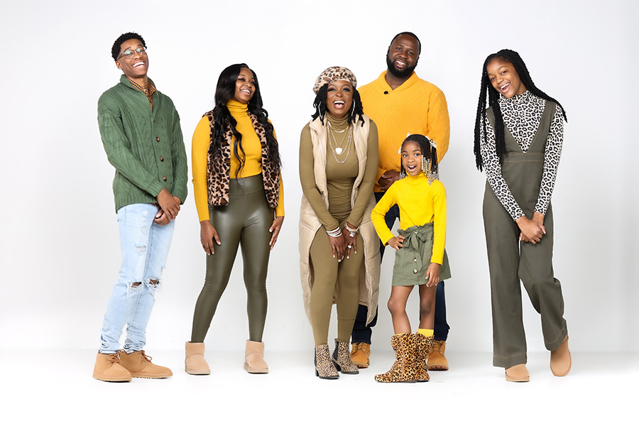 Kiena with her husband and four kids