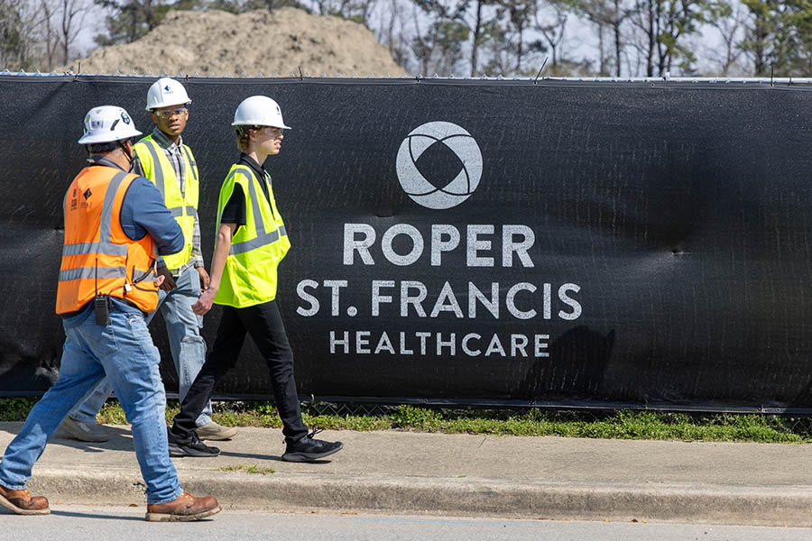 Students get a first look at Roper Hospital’s future