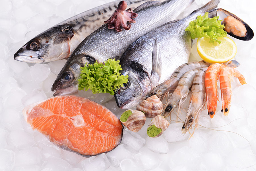 Fresh fish and other seafood